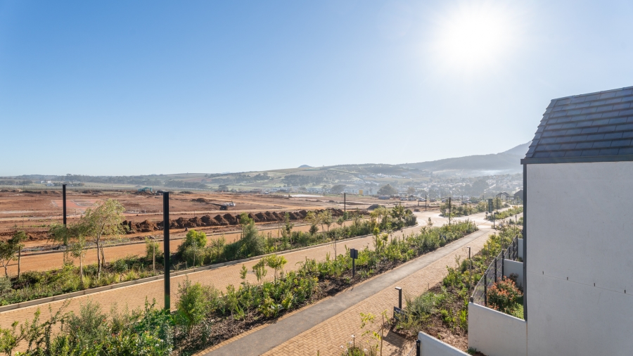 To Let 3 Bedroom Property for Rent in Newinbosch Western Cape